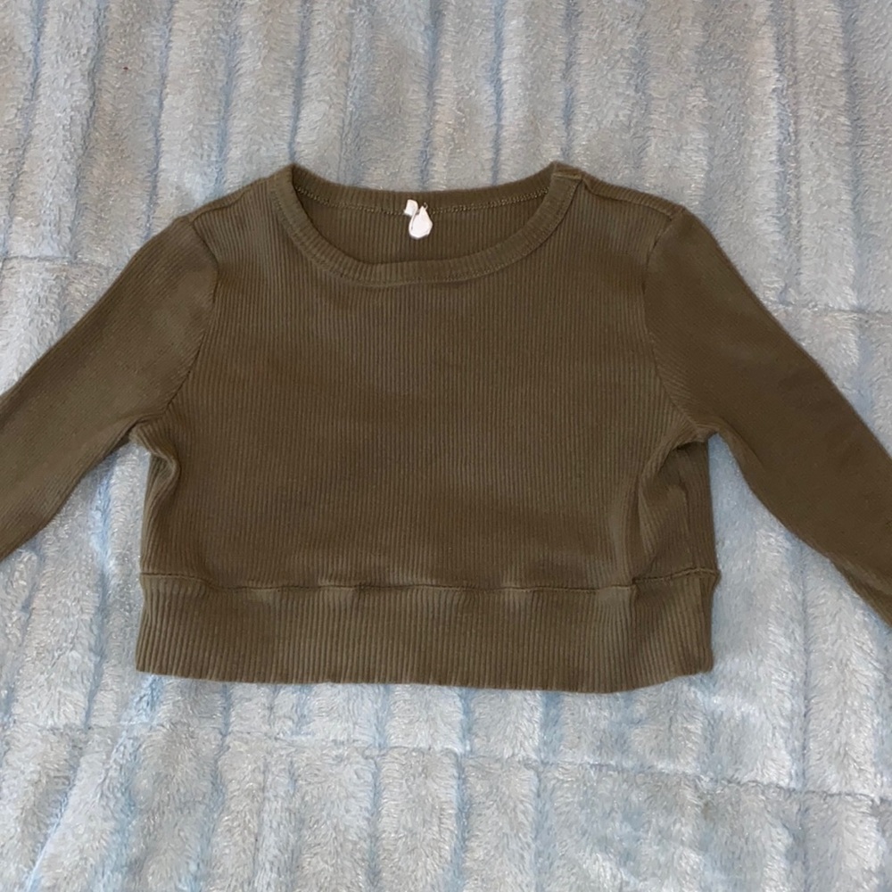 Cropped long sleeve